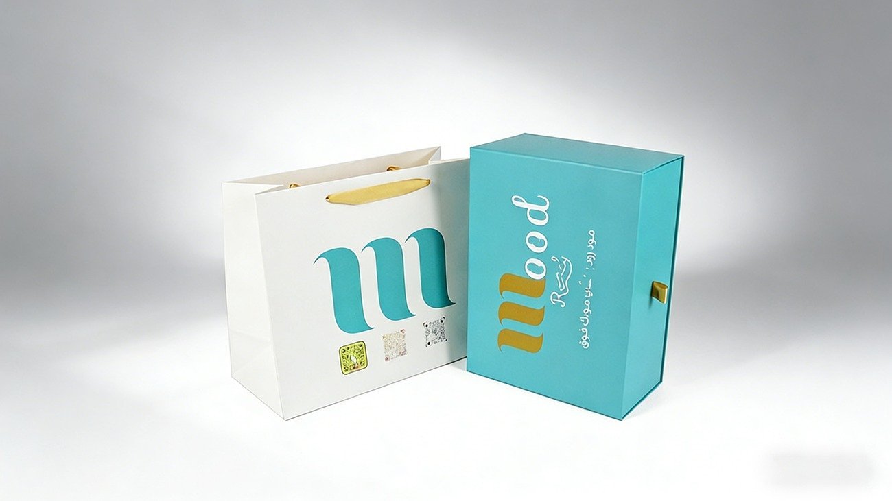 Crown Win luxury white clothing gift box with golden silk lining and matching handbag