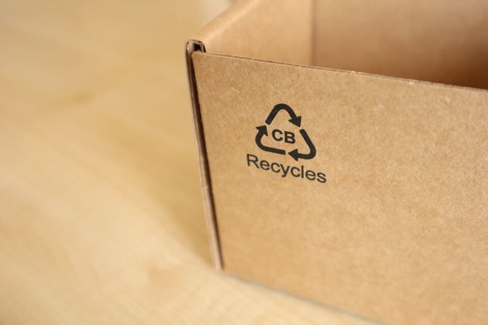 FSC certified eco-friendly retail paper boxes produced by Crown Win Box