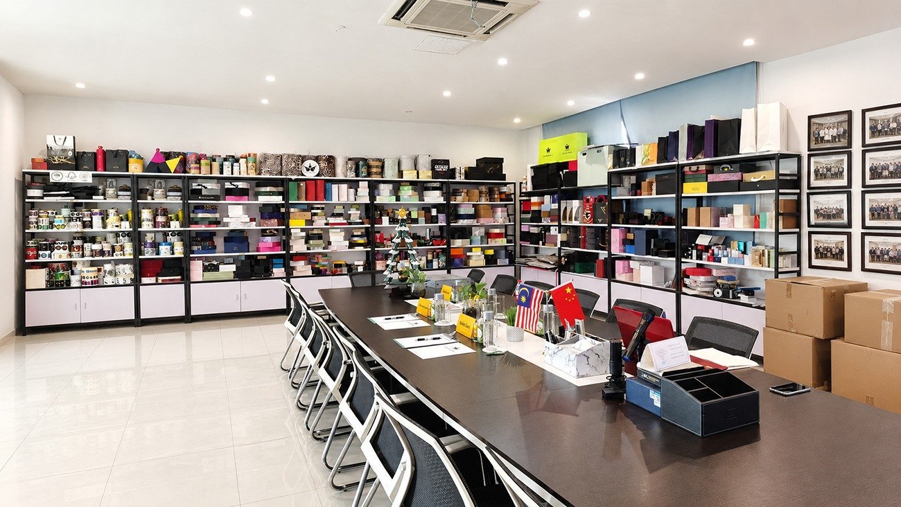 Crown Win Packaging factory sample showroom, wide range of custom luxury paper packaging boxes for global brands